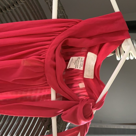 Plus size top - Picture 3 of 3